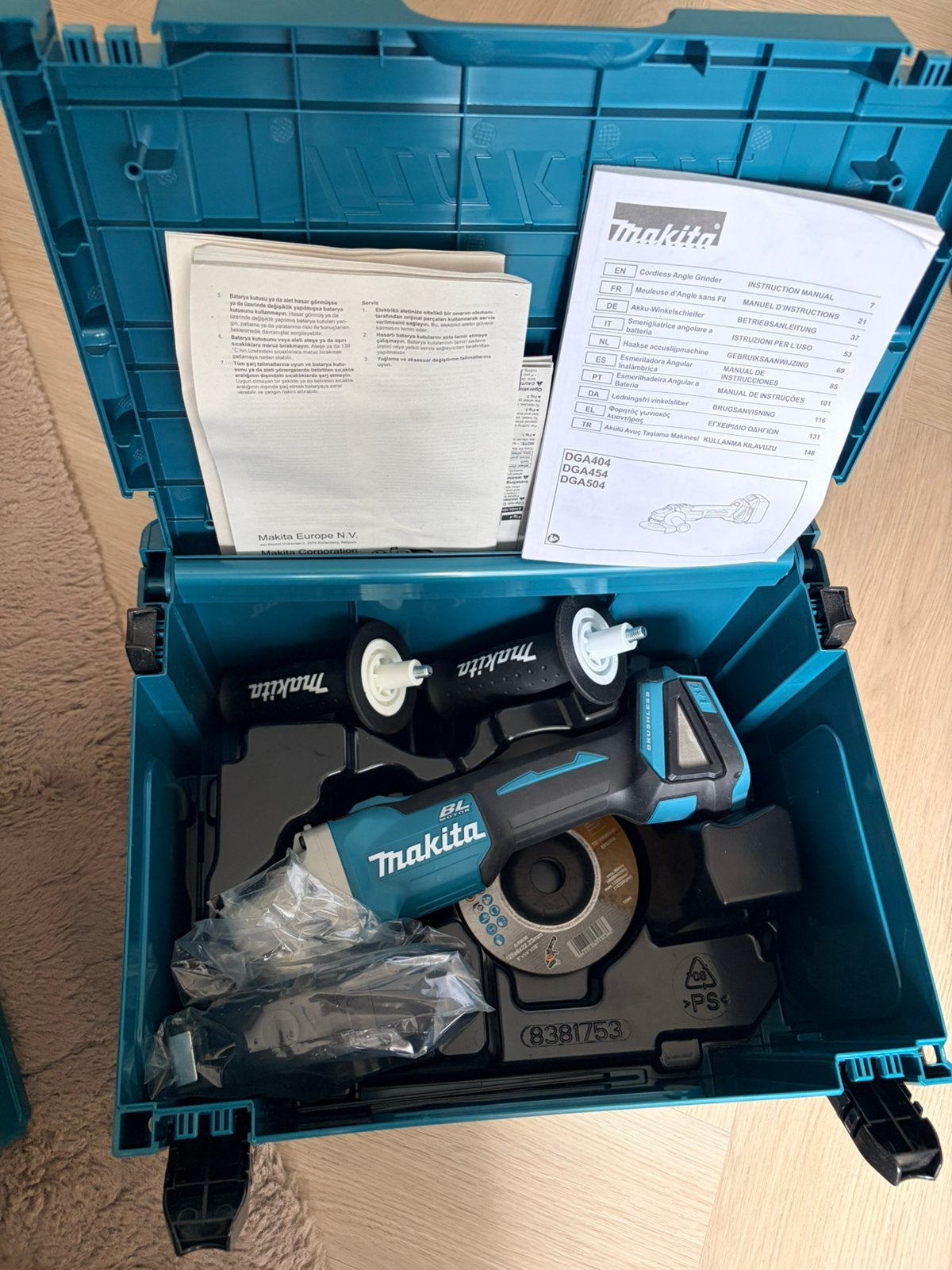 Foto 3 van 2x Makita DGA504ZJ Haakse Slijper 18V
