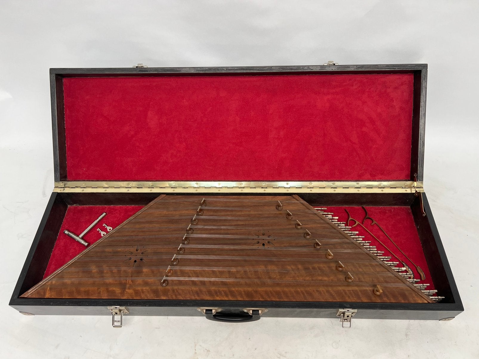 Santoor met 9 Kharaks set in koffer, Ophalen of Verzenden, Gebruikt, Overige typen