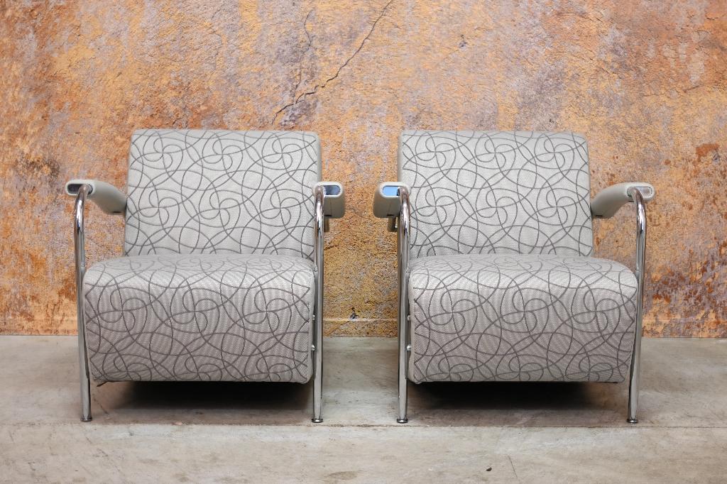 ZGANieuw 1 grijze stoffen Leolux Scylla design fauteuil, Leolux, Leolux, Leer, 75 tot 100 cm