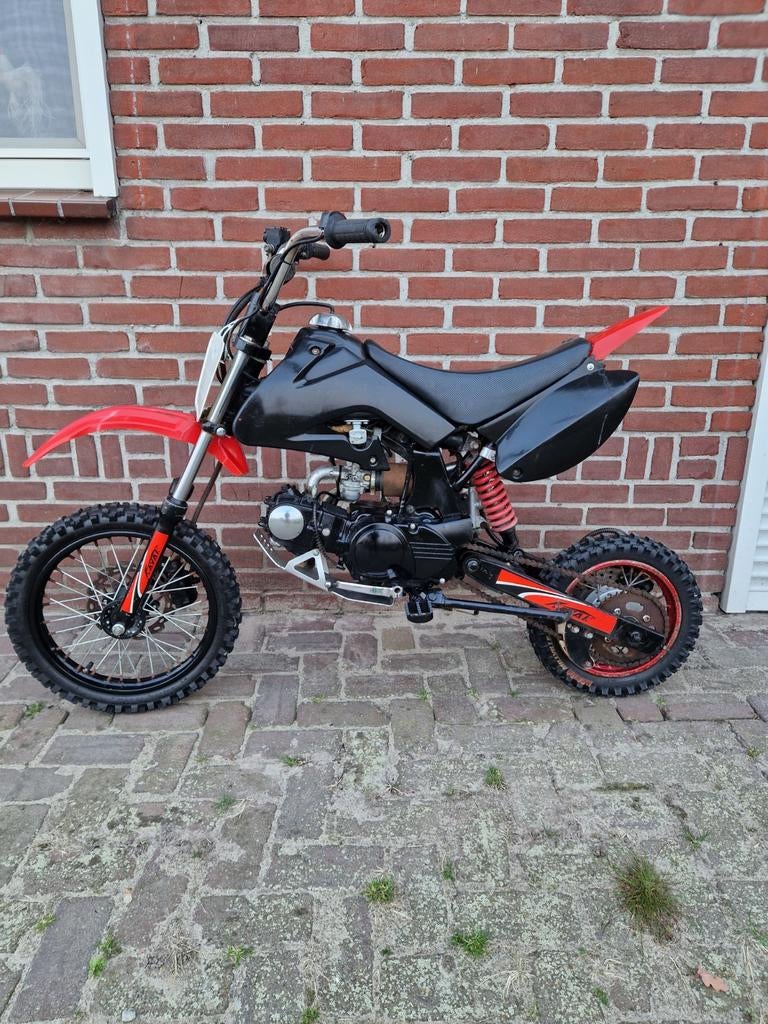 Pitbike 50cc semi automaat, Fietsen en Brommers, Ophalen, Pitbike