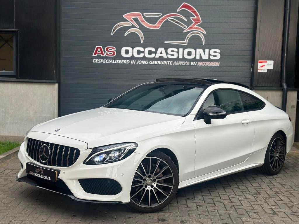 Mercedes-Benz C-klasse Coupé 180 AMG - Digitale Dash - Pano, Automaat, Achterwielaandrijving, Euro 6, LED verlichting