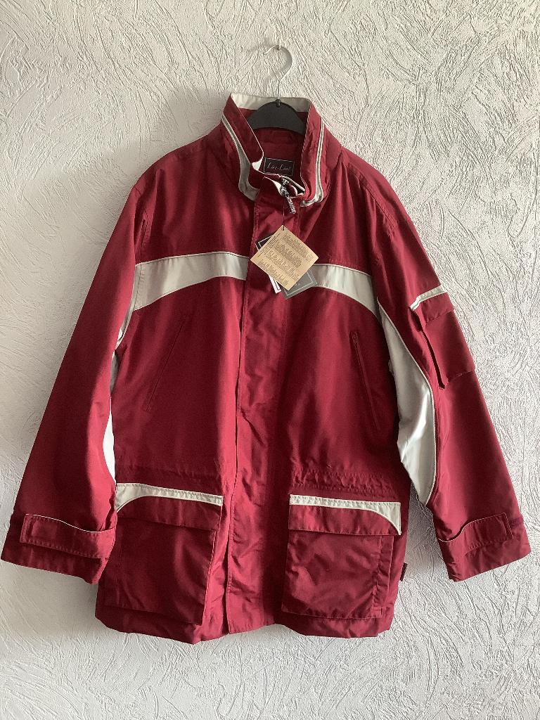 Jack Life Line wind- en waterdicht. NIEUW maat XL, Kleding | Heren, Ophalen of Verzenden, Nieuw, Maat 56/58 (XL), Rood