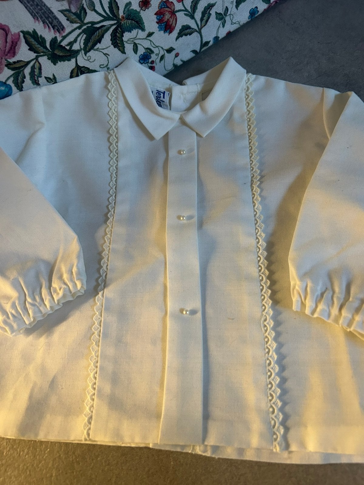 Vintage blouse mt 62 voor doop bv, Antiek en Kunst, Antiek | Kleding en Accessoires, Ophalen of Verzenden