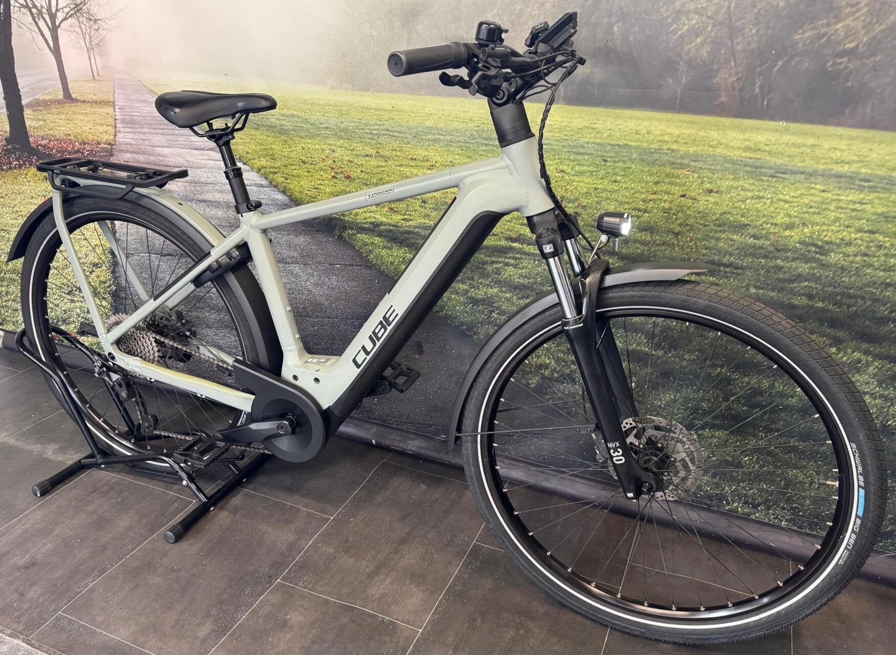 DEMO Cube Kathmandu Electrische fiets - Bosch CX Middenmotor, Fietsen en Brommers, Elektrische fietsen, Zo goed als nieuw, 47 tot 51 cm