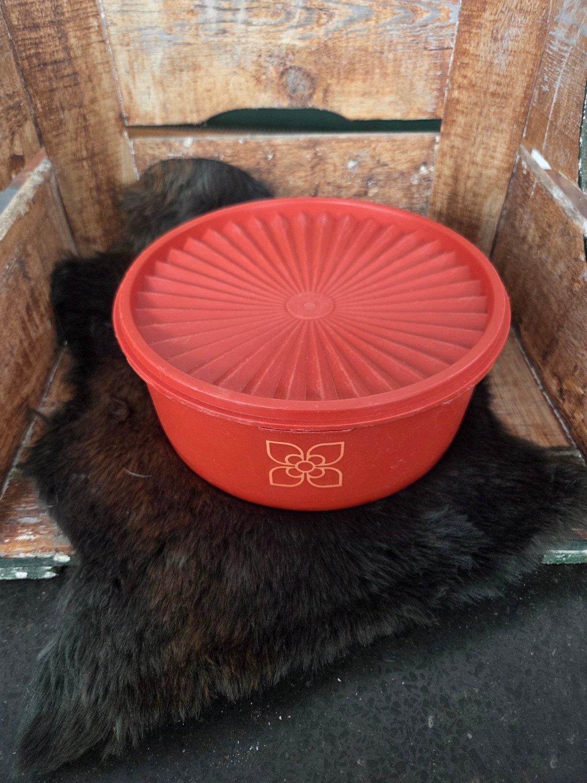 Vintage Tupperware Koektrommel - Rood met Deksel, Huis en Inrichting, Keuken | Tupperware, Gebruikt, Ophalen of Verzenden, Bus of Trommel