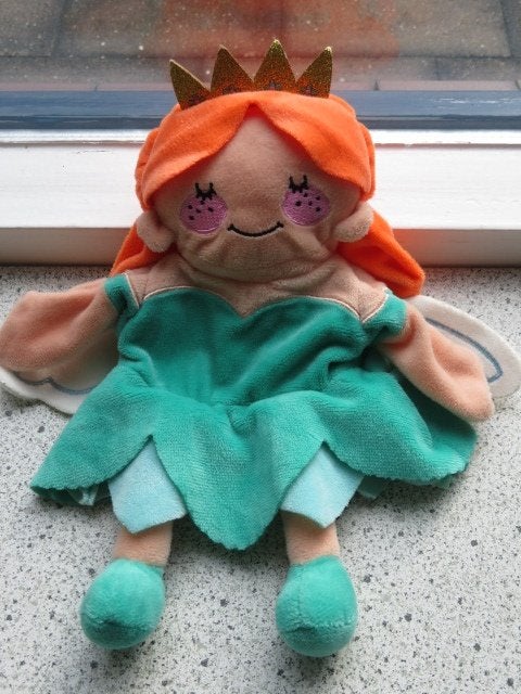 Handpop Prinses van Hema groene jurk oranje haar + kroontje, Hema, Overige typen, Ophalen of Verzenden, Zo goed als nieuw