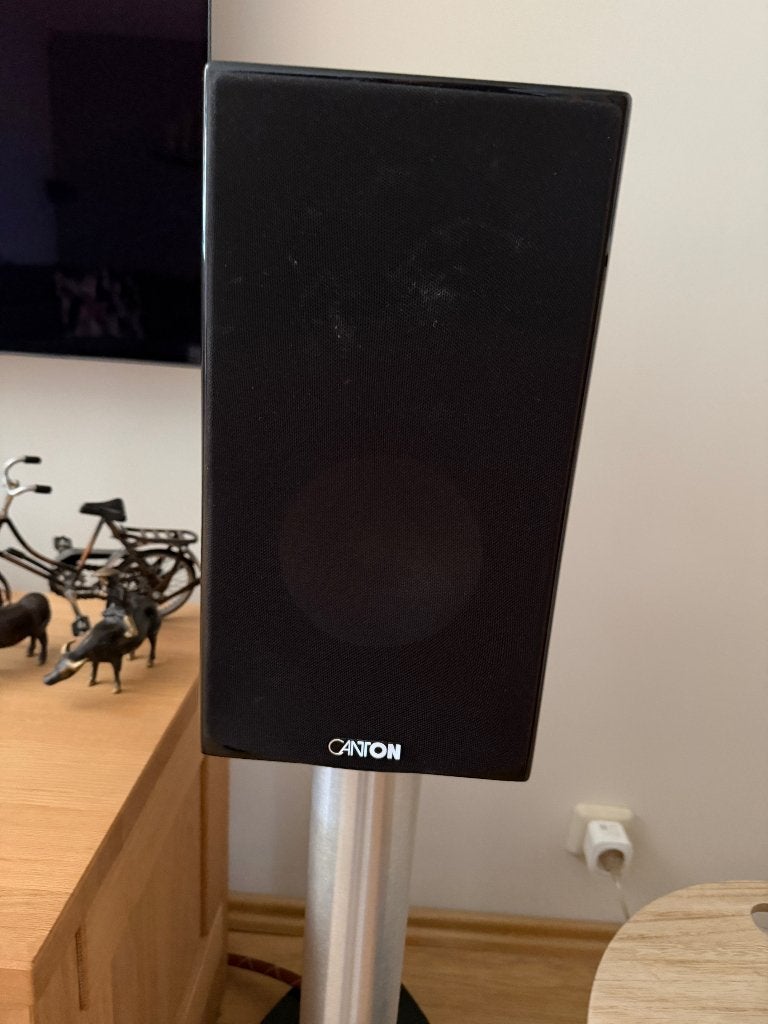 Zeer mooie set Canton Vento 830.2 luidsprekers incl stands., Overige merken, Ophalen of Verzenden, Zo goed als nieuw, 120 watt of meer