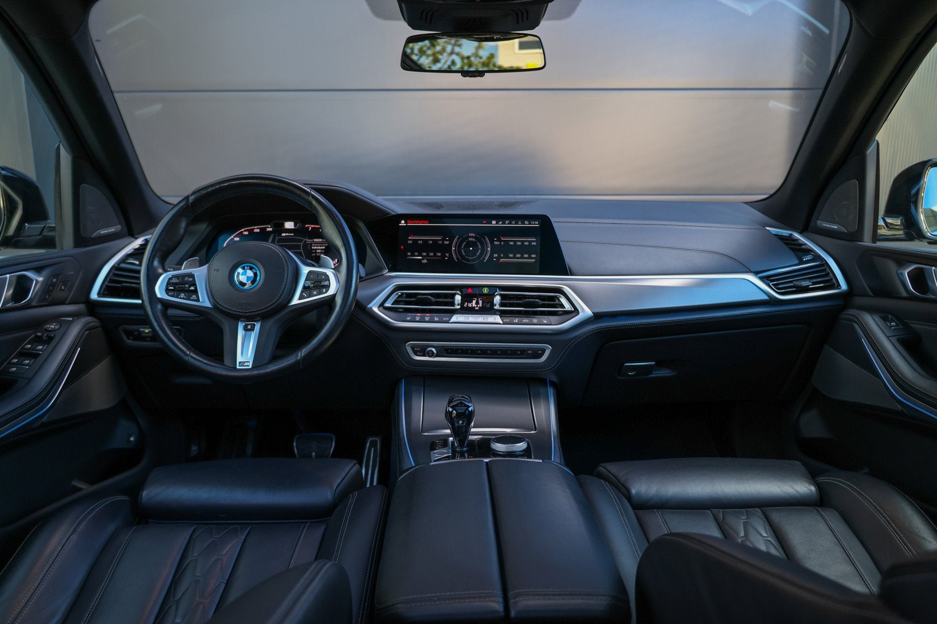 Foto 44 van BMW X5 xDrive45e High Executive | BTW | M-SPORT | PANO | LAS