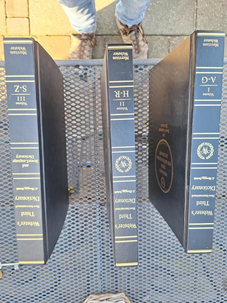 3 boeken in 7 talen, Ophalen of Verzenden
