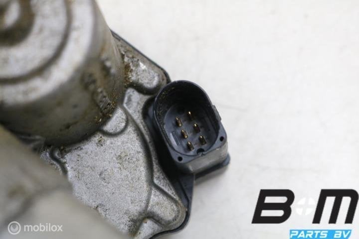 Gasklephuis VW Passat B6 06F133062G, Gebruikt