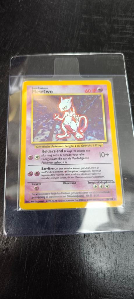 Mewtwo Pokémon kaart Base Set 1999, Ophalen of Verzenden, Gebruikt, Losse kaart