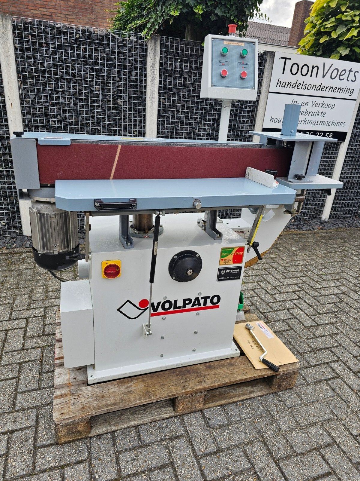 Foto 5 van Kantenschuurmachine Volpato Nieuwstaat
