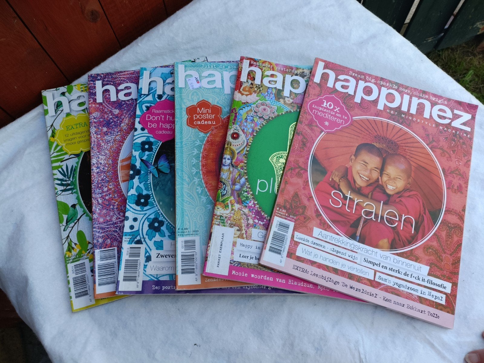Pakket van 6 Happinez magazines (Peace of Mind/Lef/Energie), Ophalen of Verzenden, Gelezen