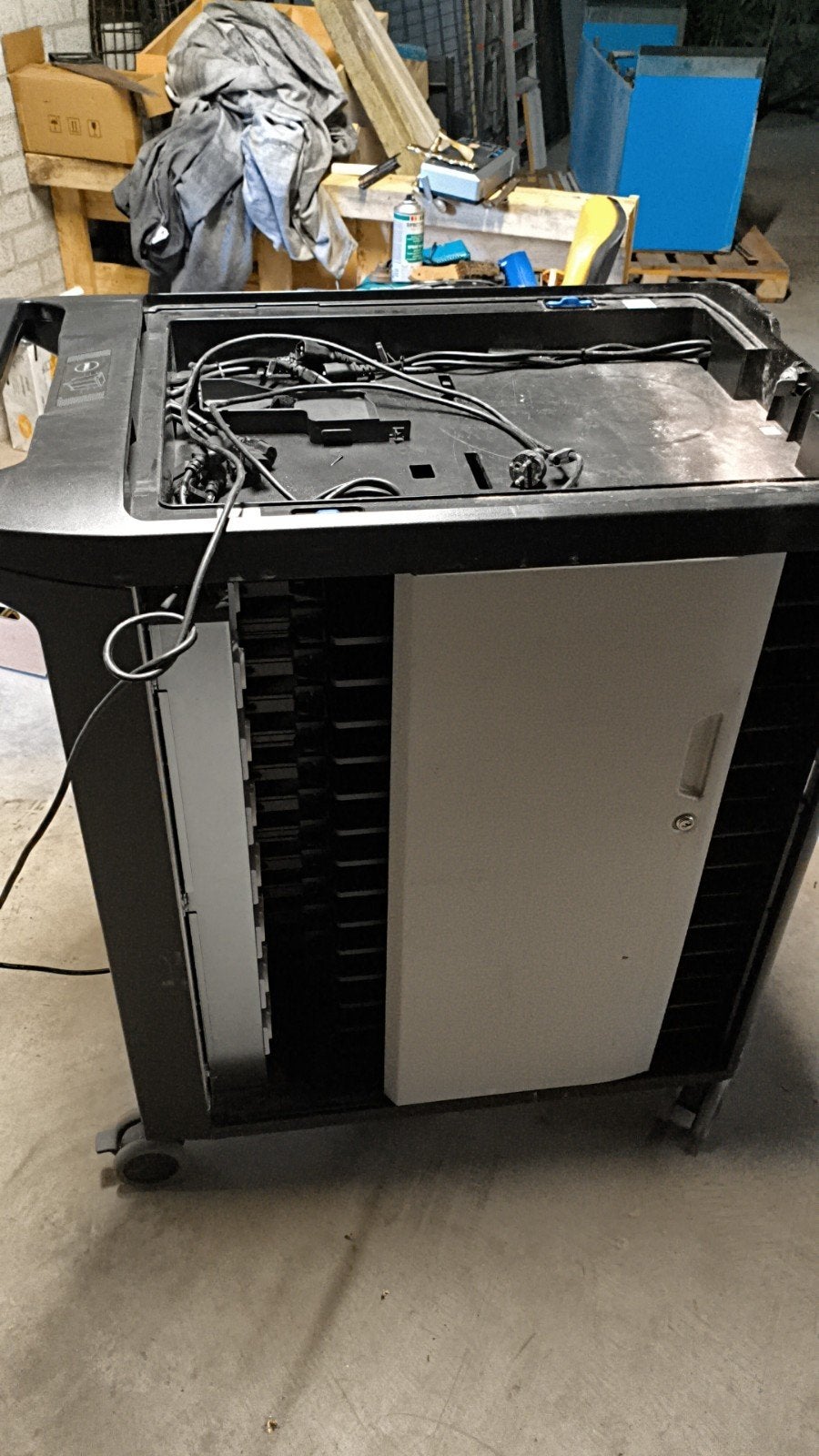 laptop kast, Computers en Software, Ophalen, Gebruikt