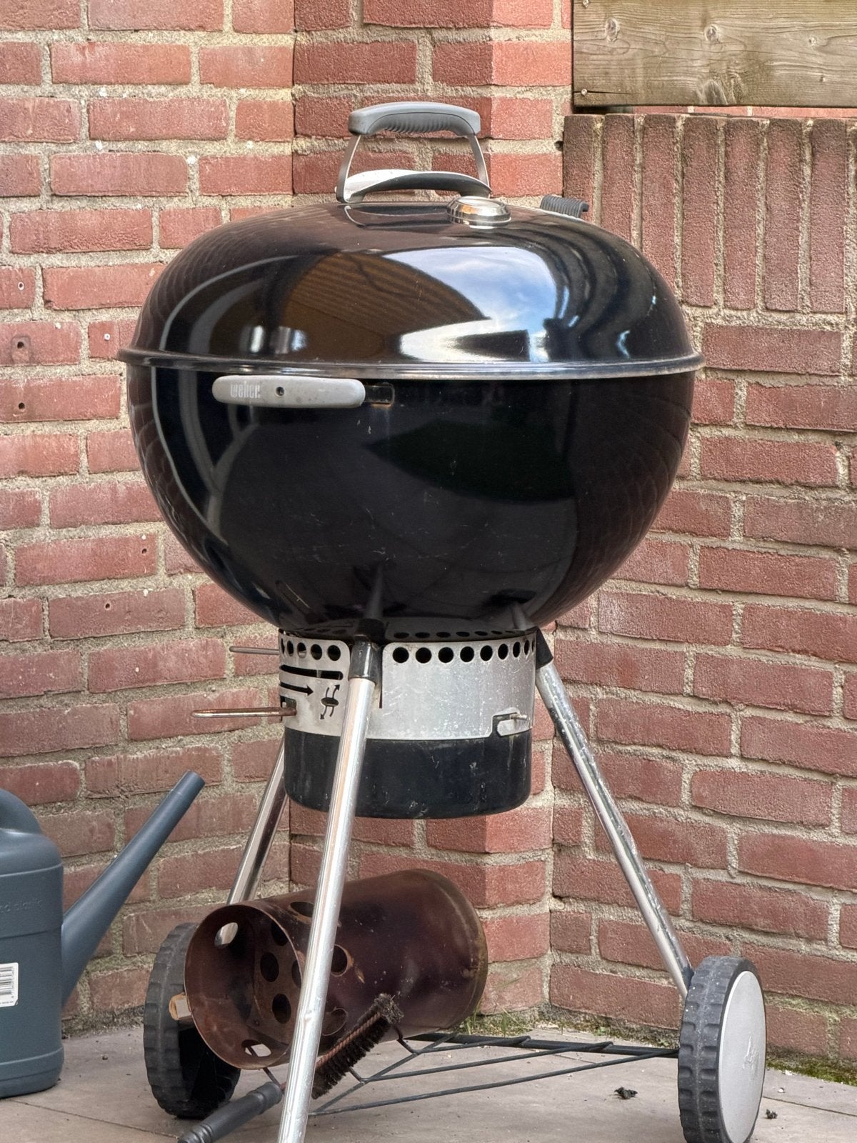 Weber Compact Kettle Houtskoolbarbecue - Zwart 57, Ophalen of Verzenden, Gebruikt