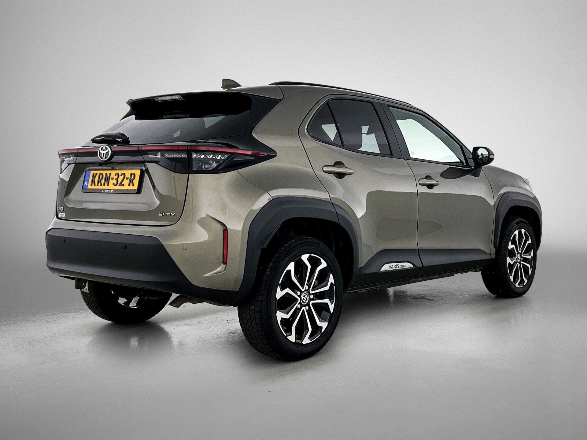 Toyota Yaris Cross 1.5 Hybrid Dynamic | Comfort Pack |, Stof, Gebruikt, 116 pk, 1490 cc