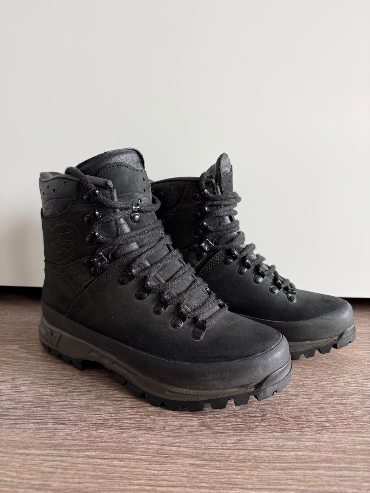 Meindl M1 250S wandelschoenen - Maat 39,5, Ophalen of Verzenden, Zo goed als nieuw, Schoenen