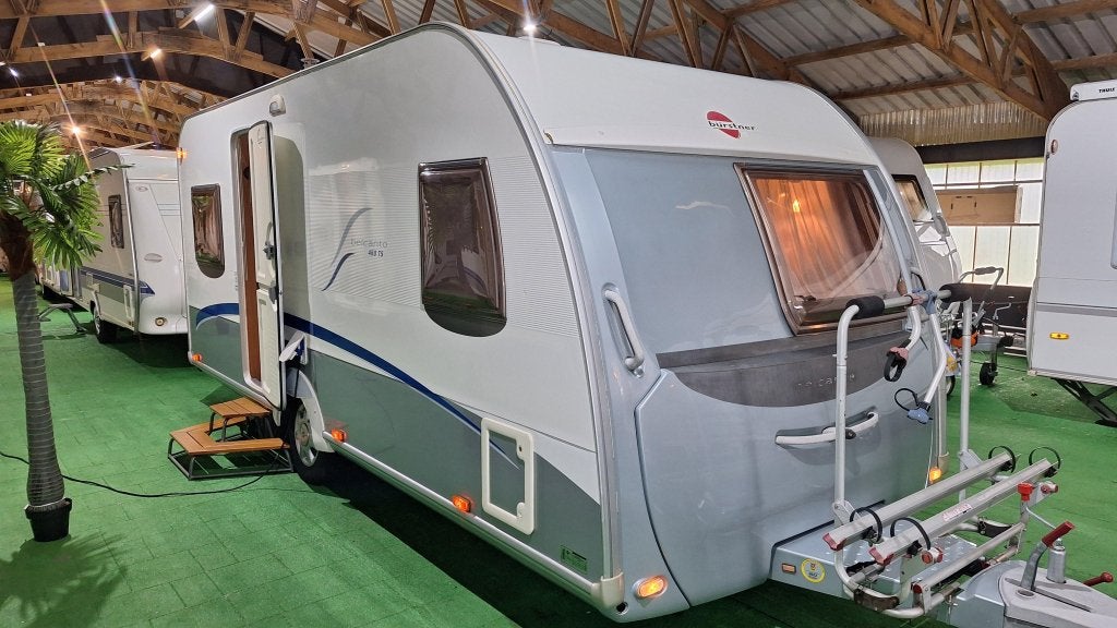 Bürstner Belcanto 460 TS Voortent/Luifel/Mover, Weststraße 33 77694 Kehl, Duitsland, Rondzit, Info@buerstner.com, Bedrijf