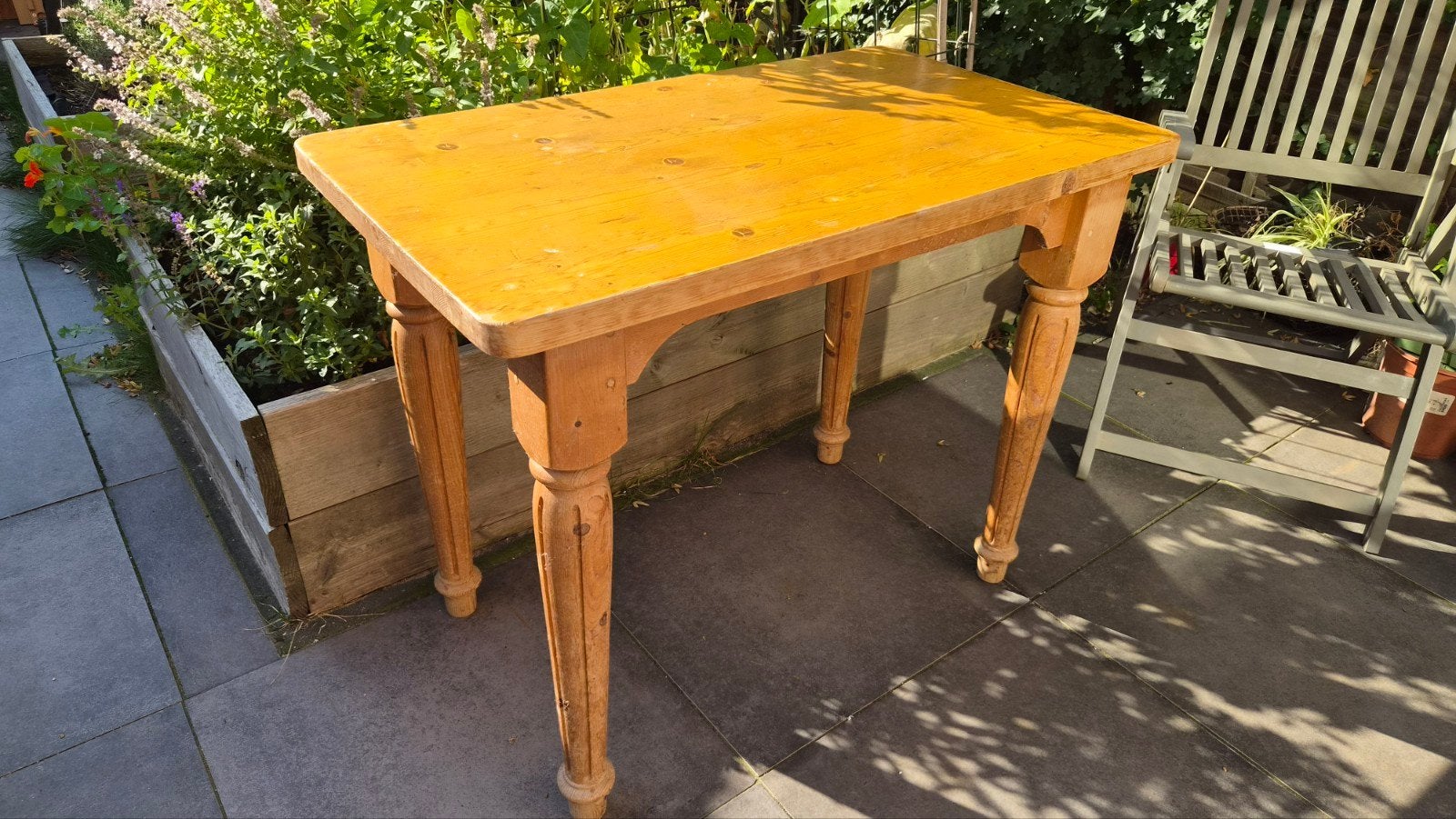Massief houten tafel - Gebruikt (H80 D60 B100), Ophalen, Gebruikt, 100 tot 150 cm, 50 tot 100 cm