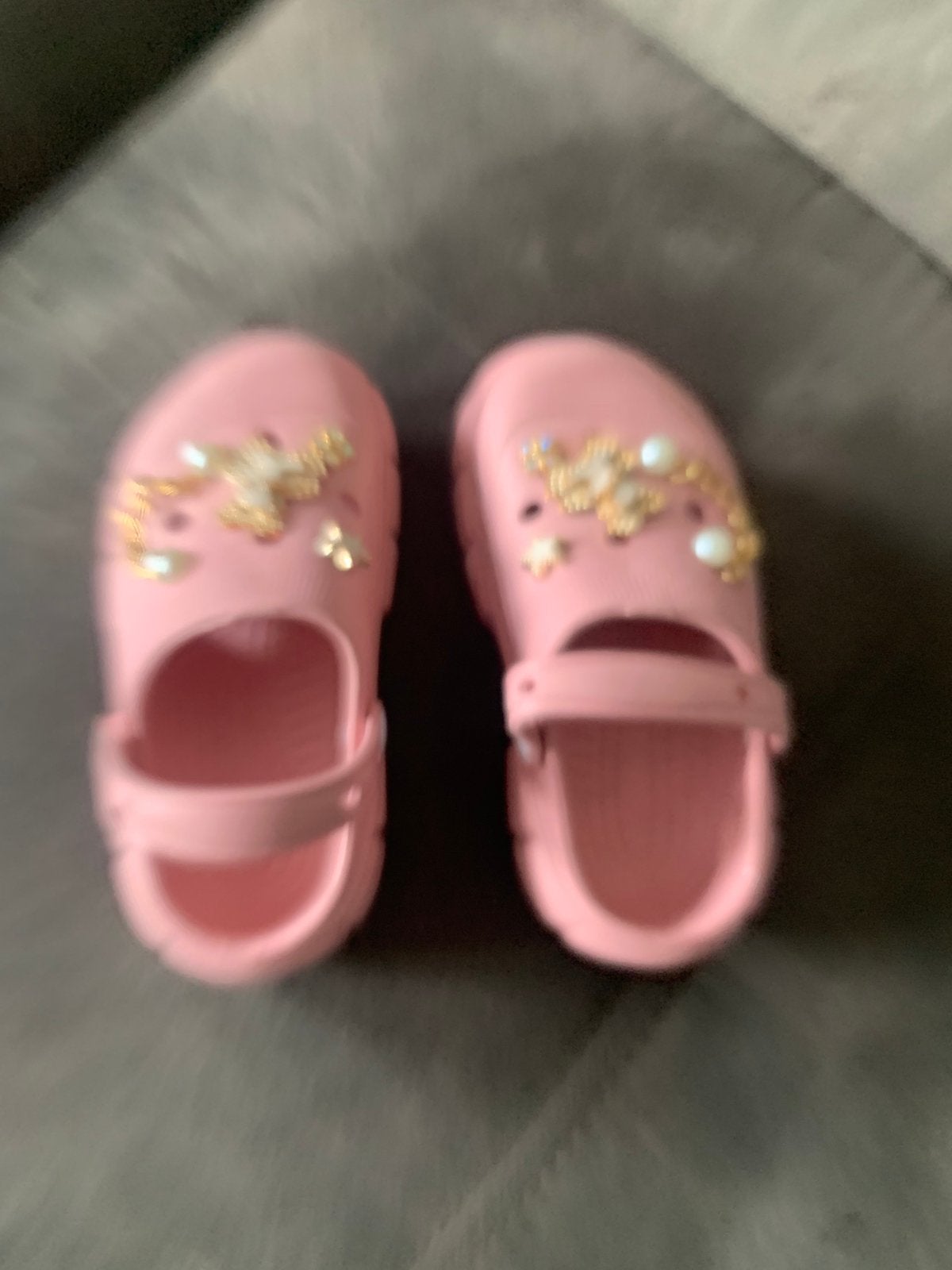 Kinder slipper croc, Ophalen, Zo goed als nieuw, Jongetje of Meisje, Schoentjes