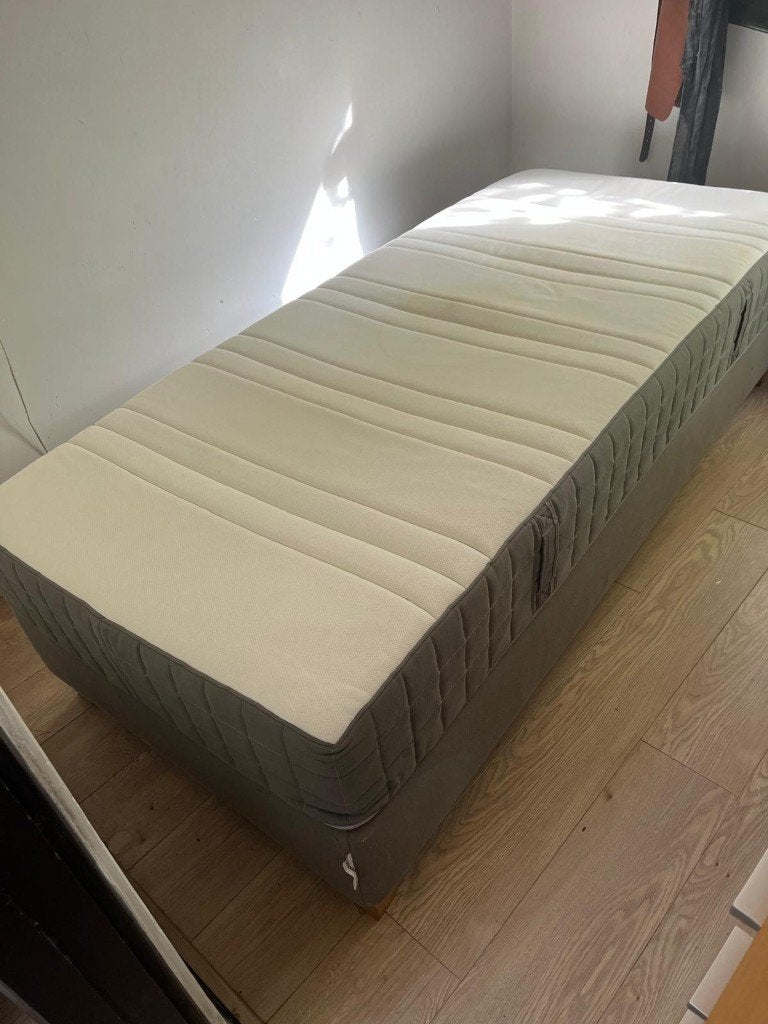 Titel: IKEA Espevär Boxspring - 1 p - incl. Hovåg matras, Ophalen, Gebruikt, 90 cm, Eenpersoons