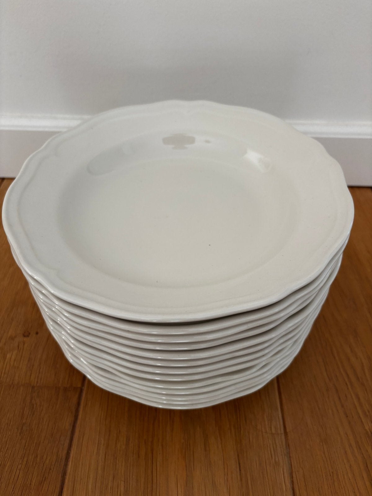 IKEA servies ARV 13 diepe borden, Ophalen, Zo goed als nieuw, Bord(en), Overige stijlen