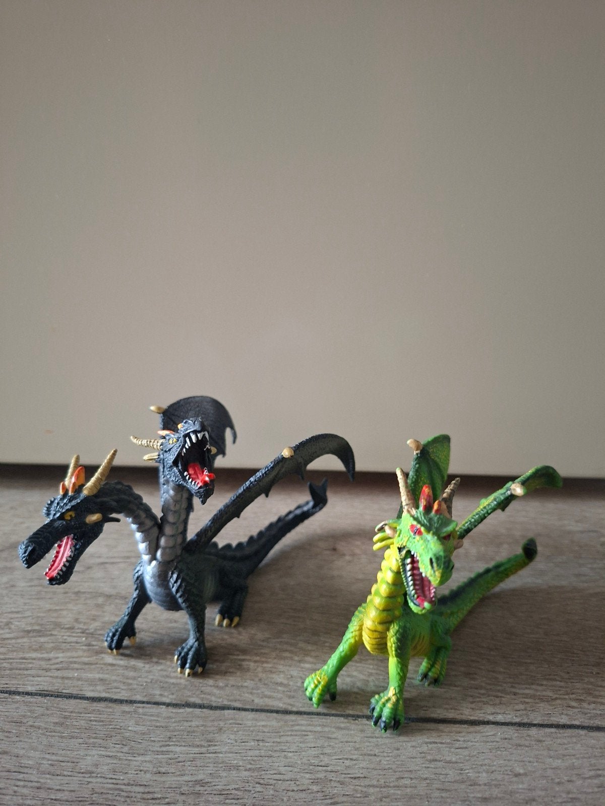 2 Bullyland Draken Figuren - Groen en Zwart, Ophalen of Verzenden, Nieuw