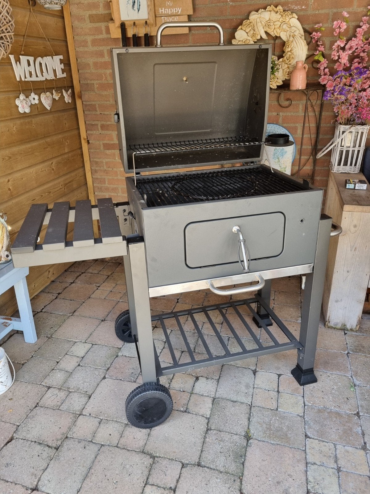 Houtskool BBQ, 90x105x50 cm, bakoppervlak 60x42 cm, Ophalen, Zo goed als nieuw