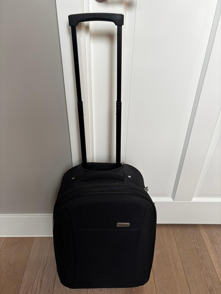 Oakman Zwarte Trolley Koffer - Compact en Handig, Ophalen, 50 tot 60 cm, Zo goed als nieuw, Zacht kunststof