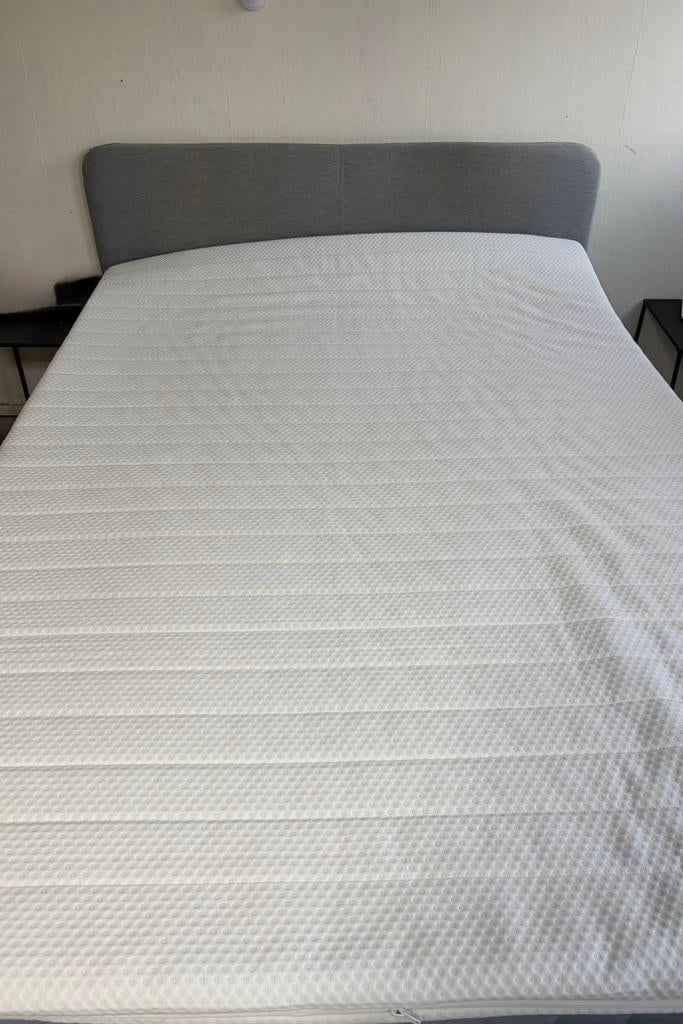 Goed ikea bed, Ophalen, Zo goed als nieuw, Tweepersoons, 160 cm