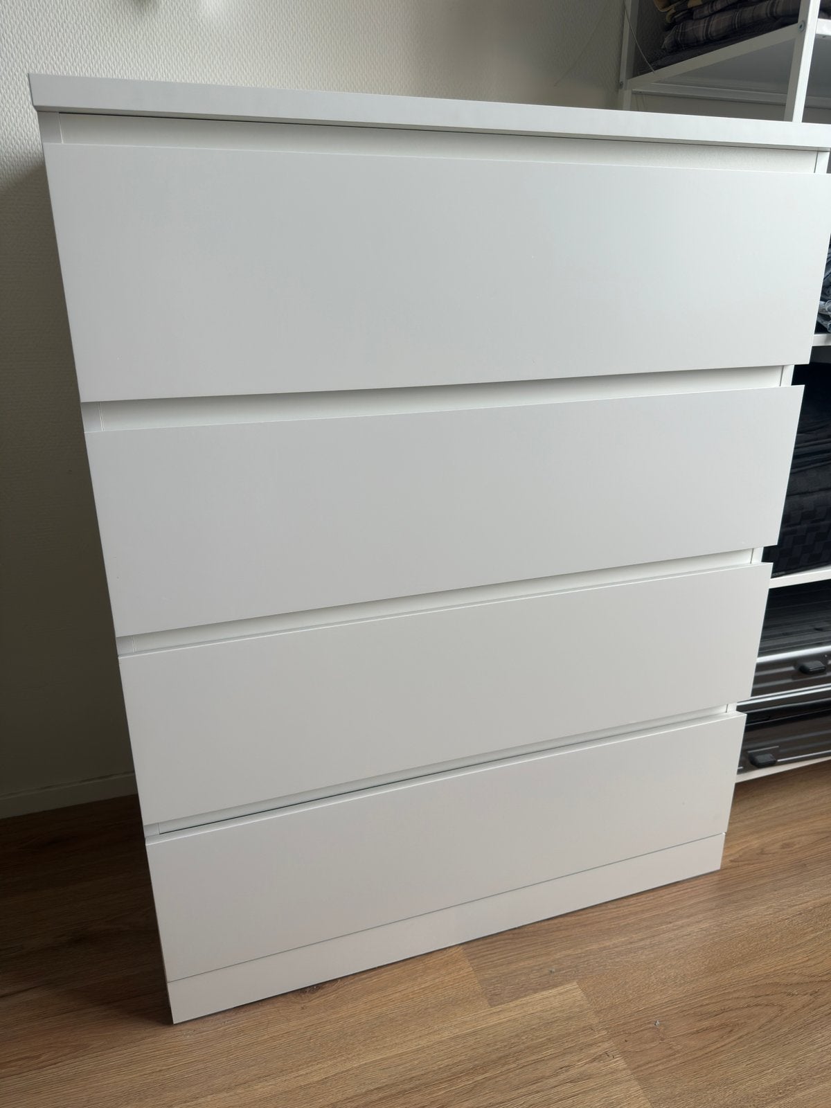 IKEA MALM ladekast 4 lades wit – Perfect condition, Ophalen, 50 tot 100 cm, Zo goed als nieuw, 3 of 4 laden