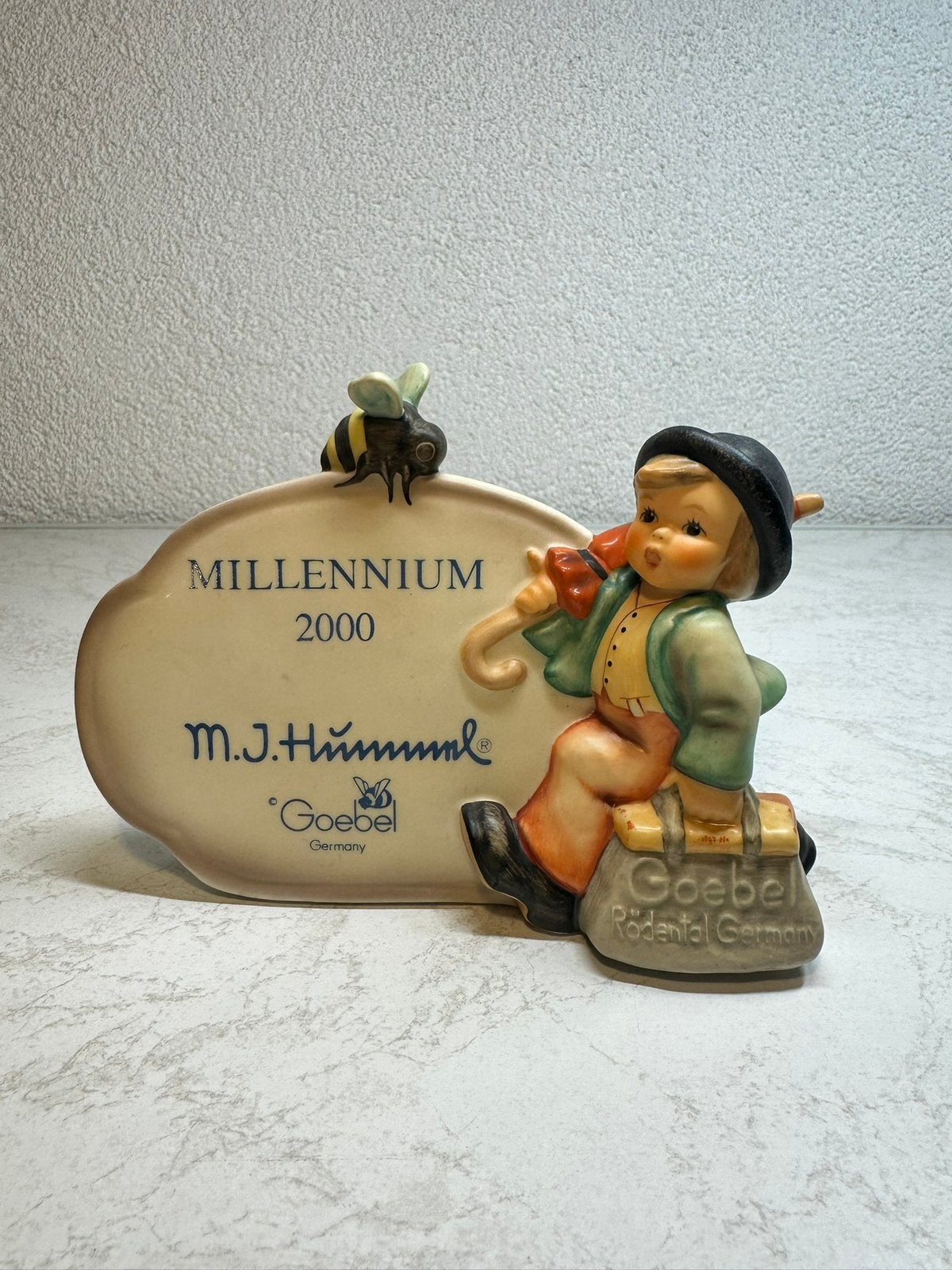 Hummel authorized retailer - 900, Antiek en Kunst, Ophalen of Verzenden