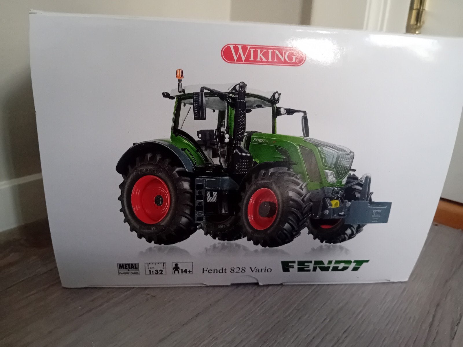Fendt 828 wiking 1 32, Ophalen of Verzenden, Nieuw, Tractor of Landbouw, Overige merken