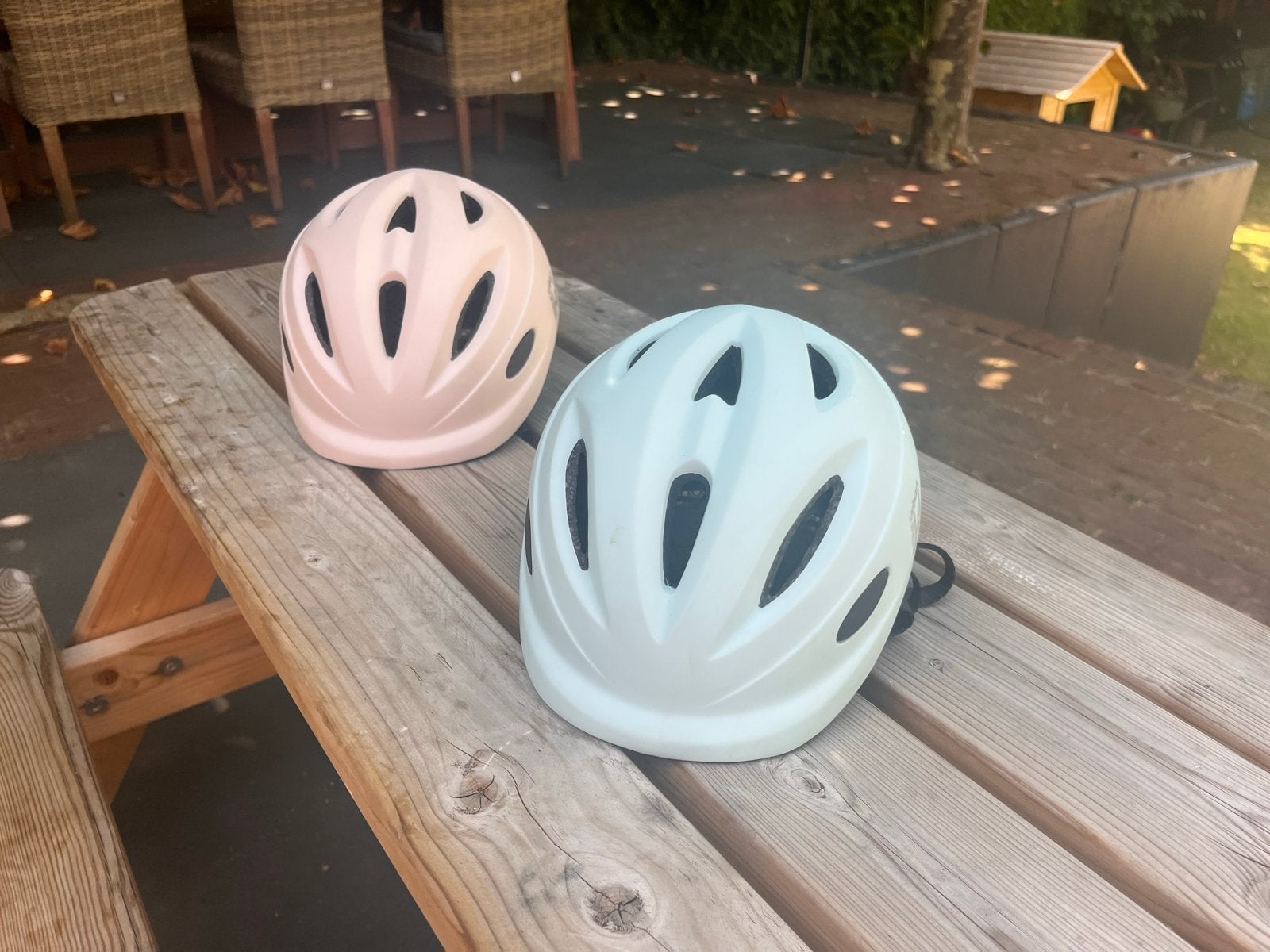 Iki urban Fietshelmen - Roze en Mintgroen (XS), Ophalen of Verzenden, Zo goed als nieuw, XS, Jongen of Meisje