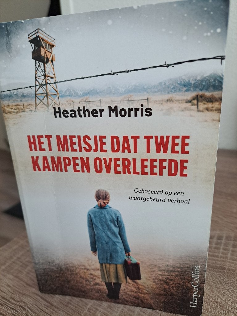 Oorlogsroman “Het meisje dat twee kampen overleefd”, Ophalen of Verzenden, Tweede Wereldoorlog, Zo goed als nieuw, Overige onderwerpen
