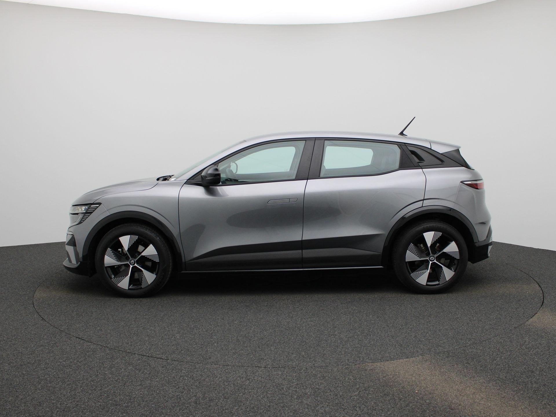 Renault Megane E-Tech 130 PK EV40 Boost Charge Equilibre | A, Stof, Gebruikt, 300 km, 1505 kg