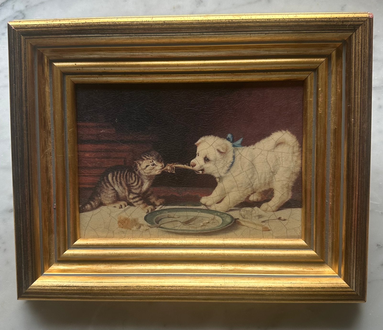 Oud schilderij kitten&pup in vergulde lijst 26,5x21,3x3cm, Ophalen of Verzenden, Dieren, Paneel