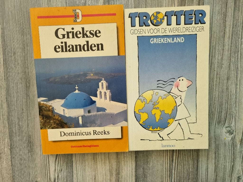 2 reisgidsen griekenland, Europa, Ophalen of Verzenden, Zo goed als nieuw, Reisgids of -boek