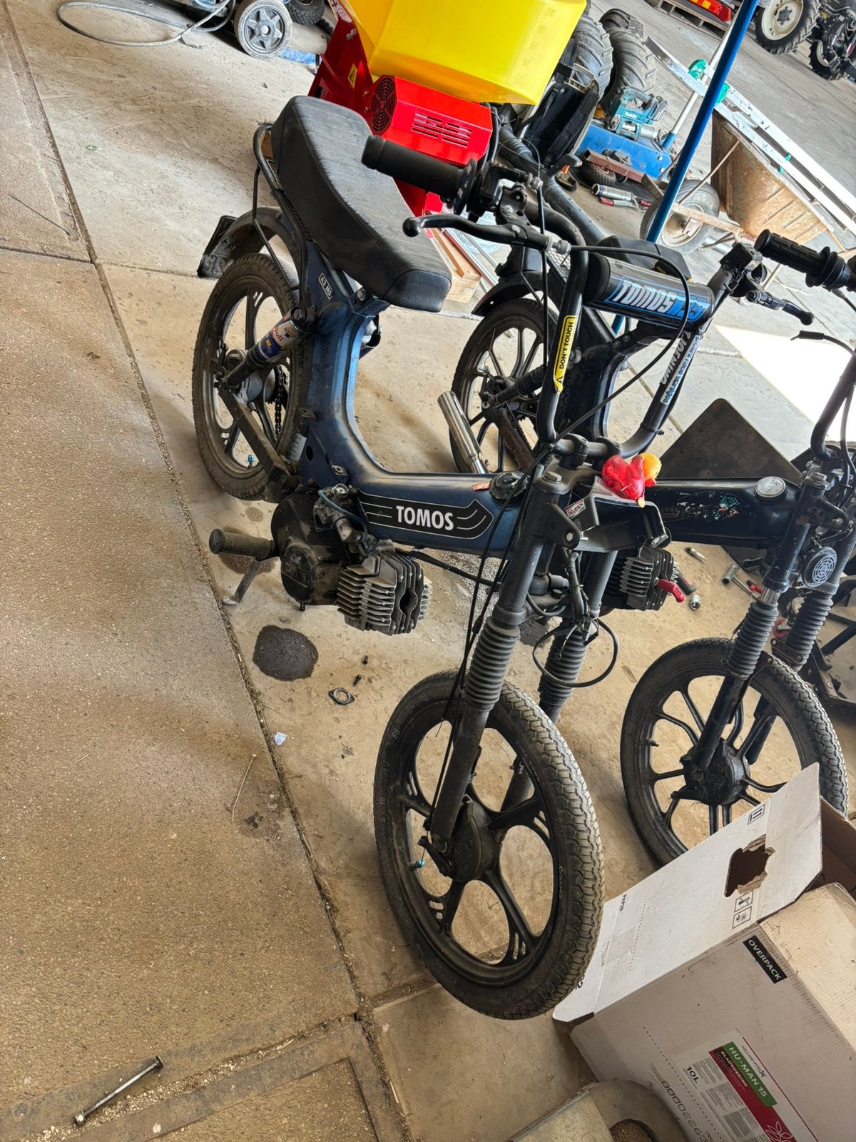 Rollend frame tomos, Fietsen en Brommers, Ophalen, Zo goed als nieuw