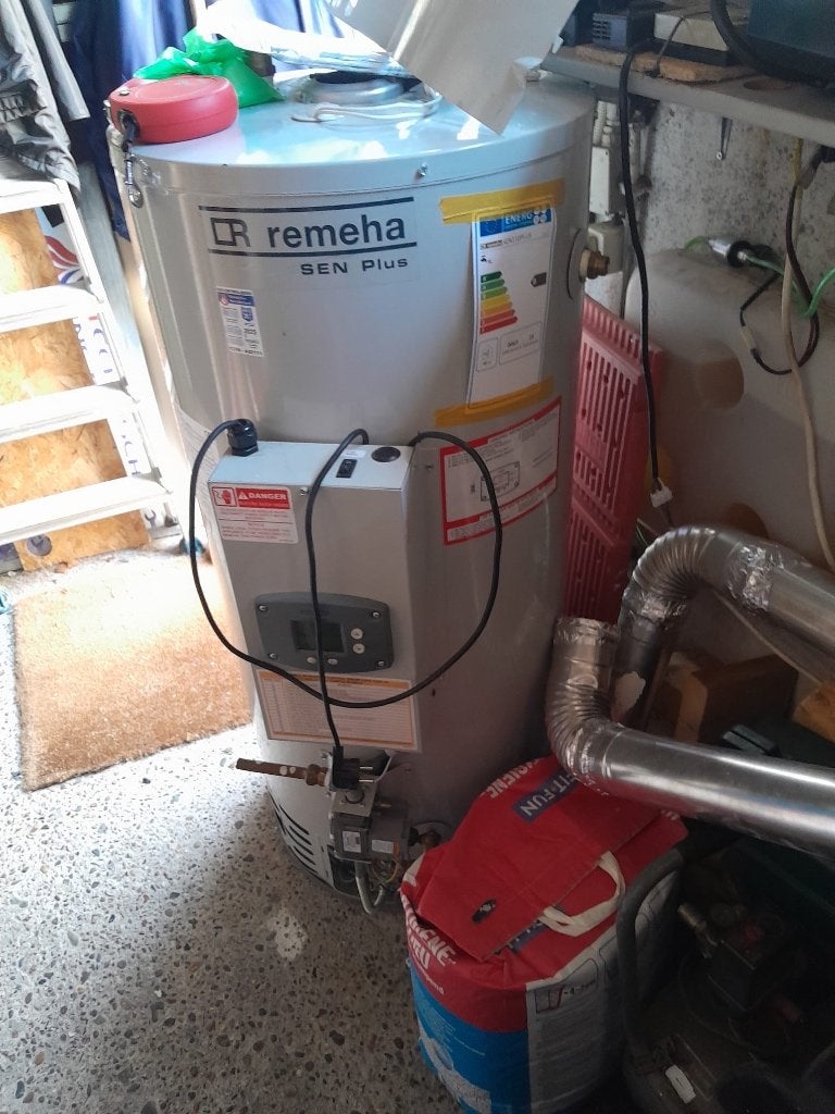 Remeha SEN 110 Plus gasgestookte voorraadboiler, Gebruikt, Aardgas, 100 liter of meer, 3 t/m 5 jaar oud