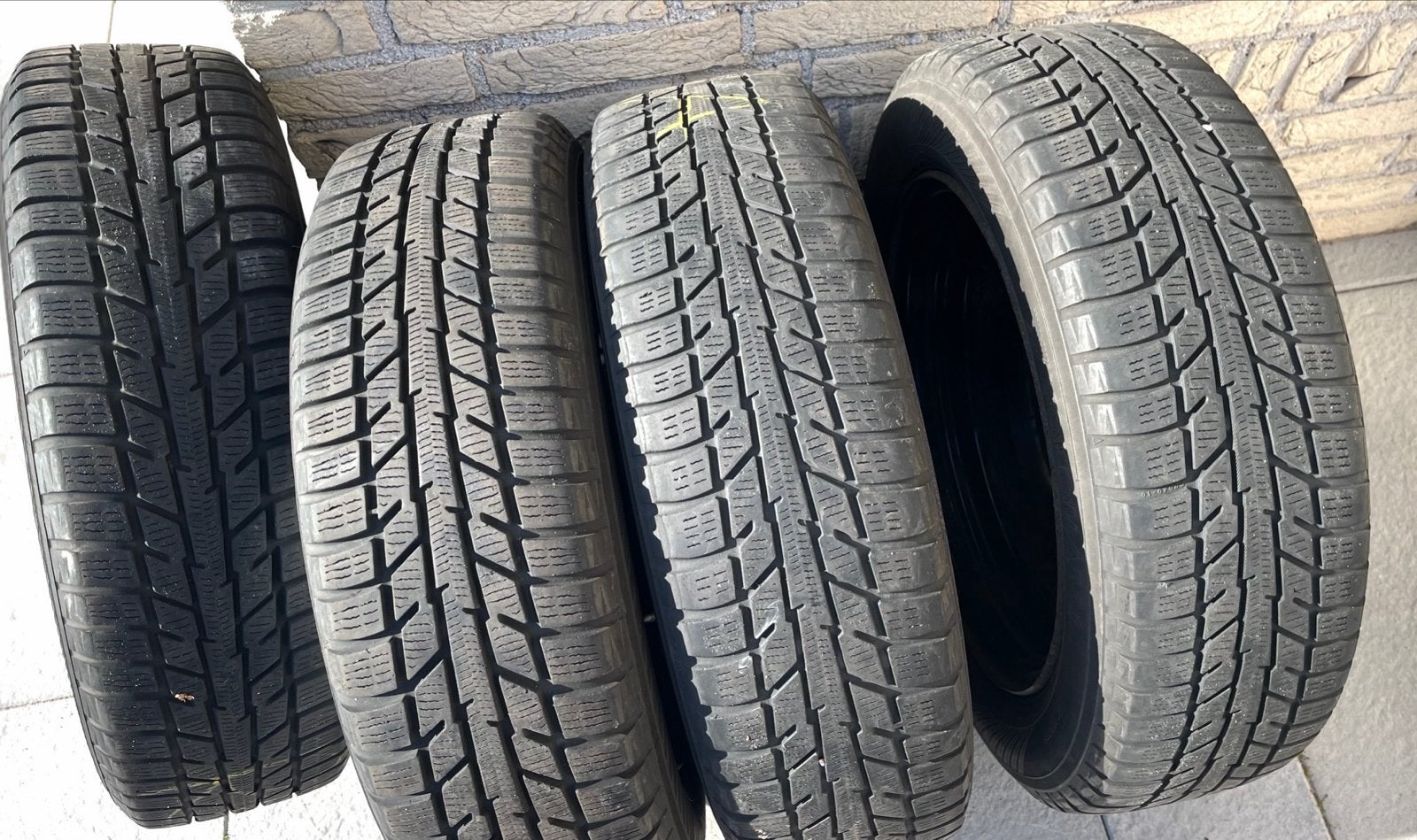 Winterbanden  Suziki Swift 175/65R15 84T, Ophalen, Gebruikt, 15 inch, 175 mm