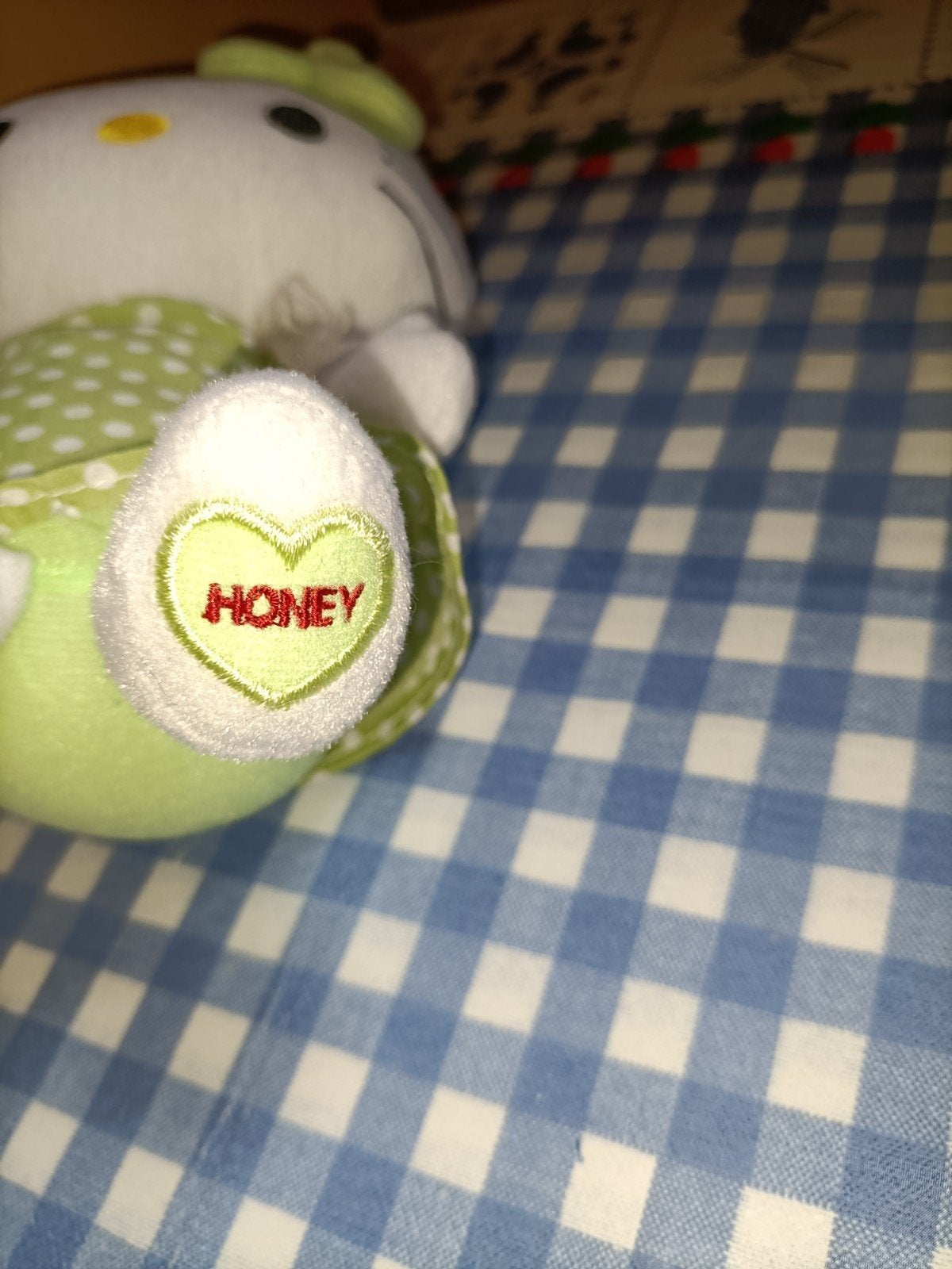 Nijntje knuffel met groene jurk met witte stippen 21 cm, Ophalen of Verzenden, Zo goed als nieuw, Konijn
