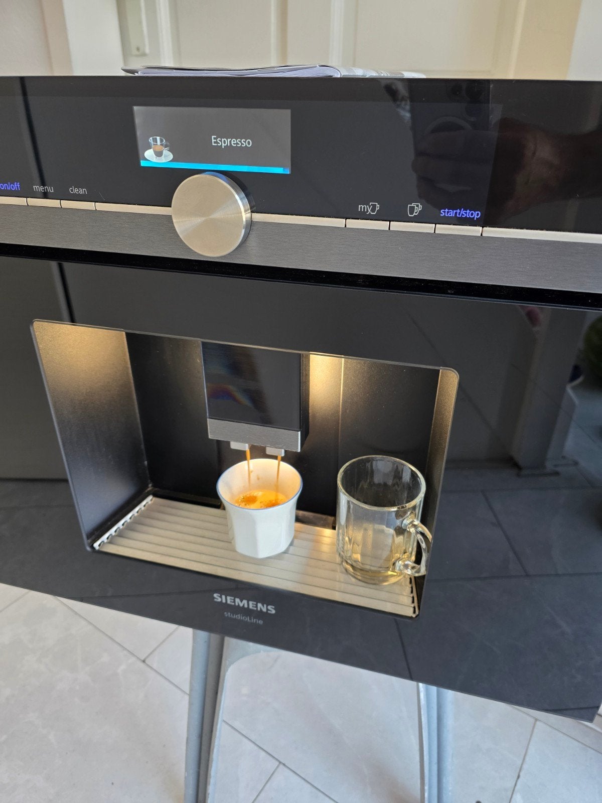 Luxe Siemens inbouw koffiezetapparaat studioLine 45x60, Afneembaar waterreservoir, Koffiemachine, Ophalen of Verzenden, Zo goed als nieuw