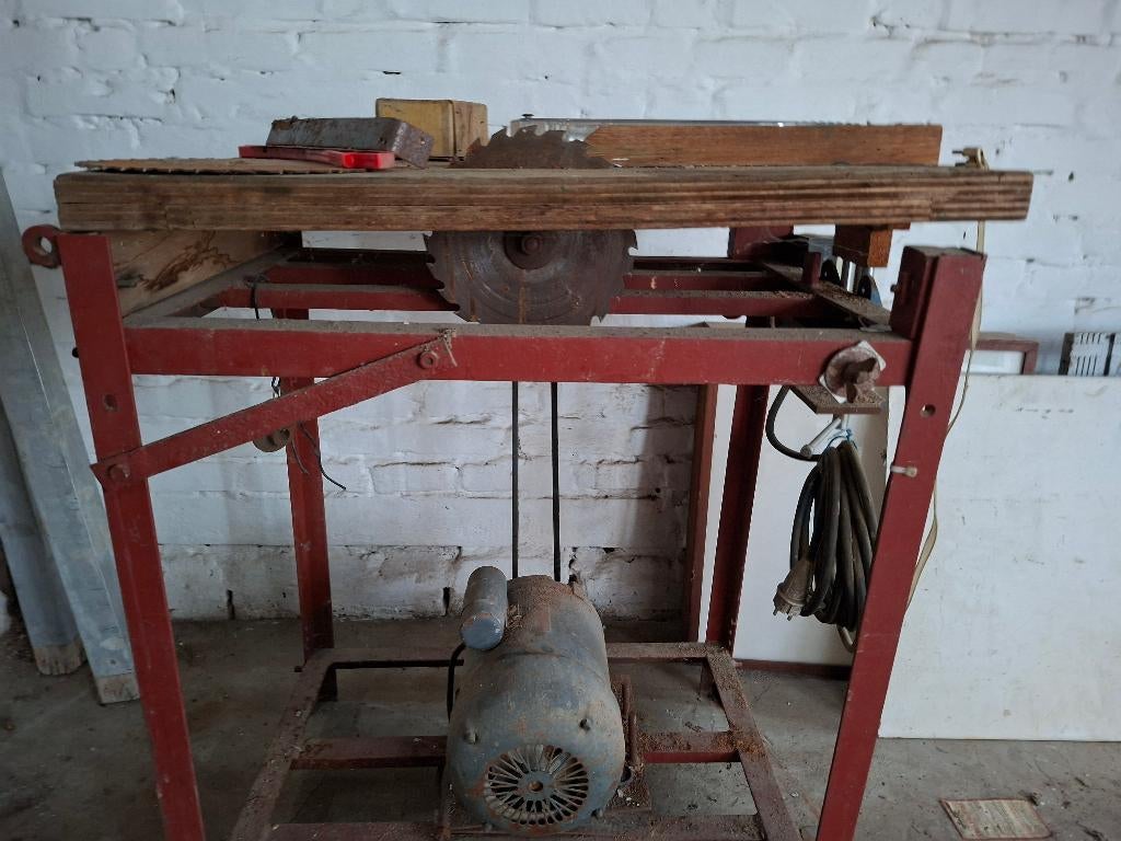 Zaagtafel, Gebruikt, Cirkelzaag, Ophalen of Verzenden, 30 tot 70 mm