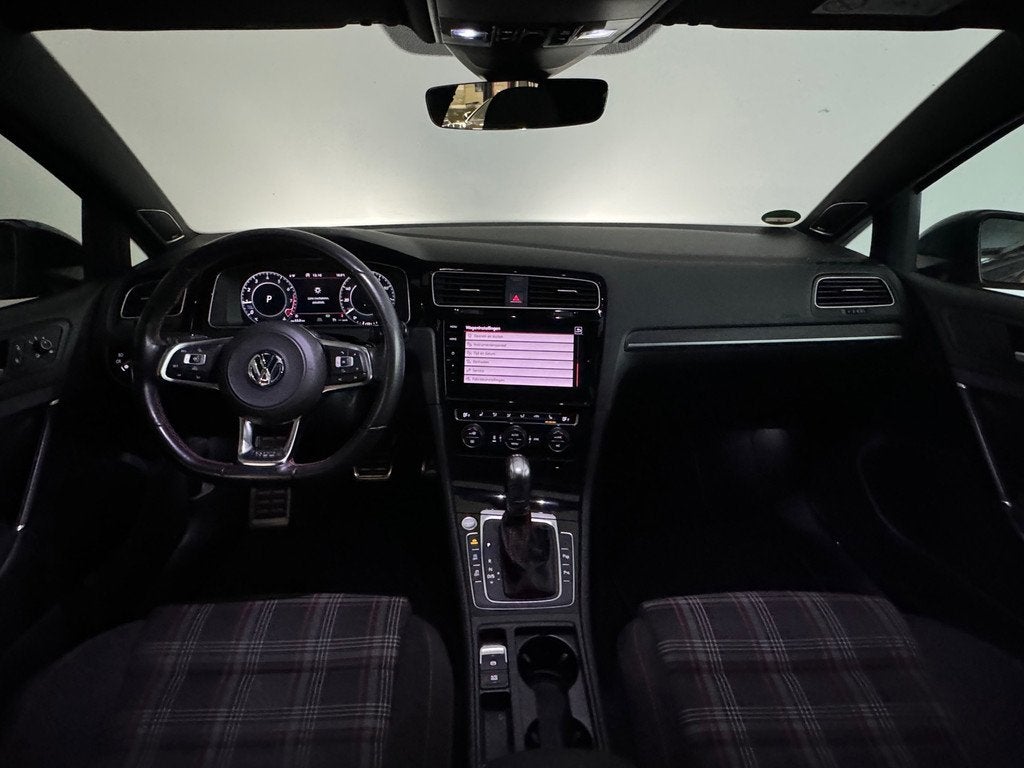 Volkswagen GOLF 2.0 TSI GTI Performance Pano|DCC|Dynaudi|VOL, Stof, Gebruikt, 4 cilinders, 1984 cc