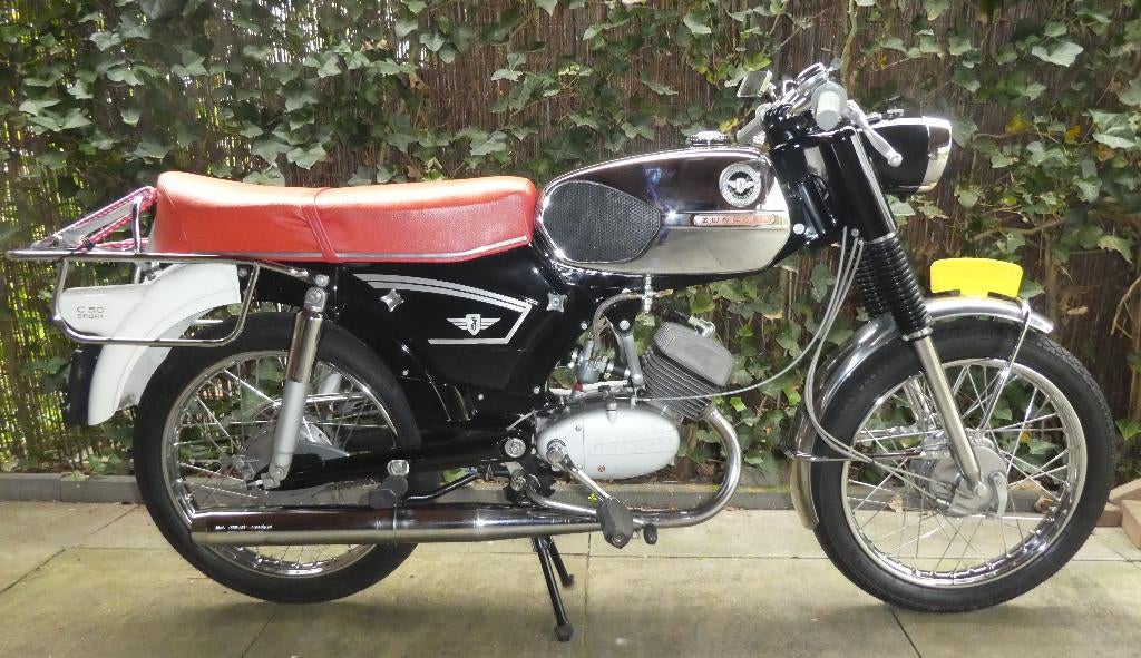 Te koop Zundapp 517, Fietsen en Brommers, Brommers | Zundapp, Overige modellen, Maximaal 45 km/u, Zo goed als nieuw, 3 versnellingen