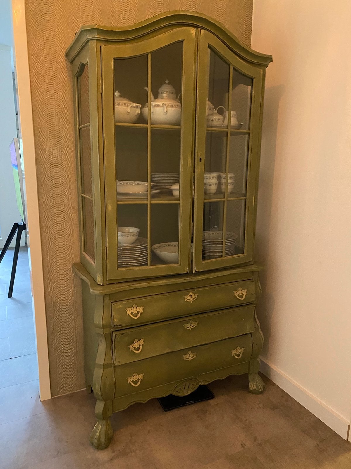 Vitrinekast Louis XV/ Rococo brocante stijl, Ophalen, Gebruikt, Met deur(en), Eikenhout