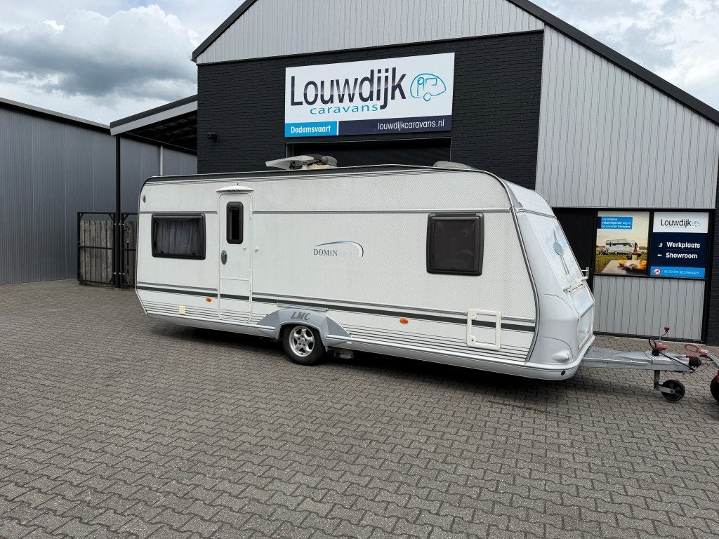 LMC Dominant 550 RD ’08 (Fransbed, Mover), Rondzit, Vast bed, 7 tot 8 meter, Bedrijf