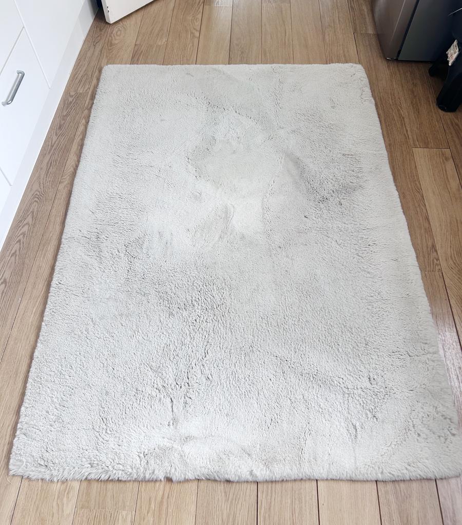 Wit hoogpollig vloerkleed volero, Huis en Inrichting, Stoffering | Tapijten en Kleden, Ophalen, Gebruikt, 100 tot 150 cm, Wit