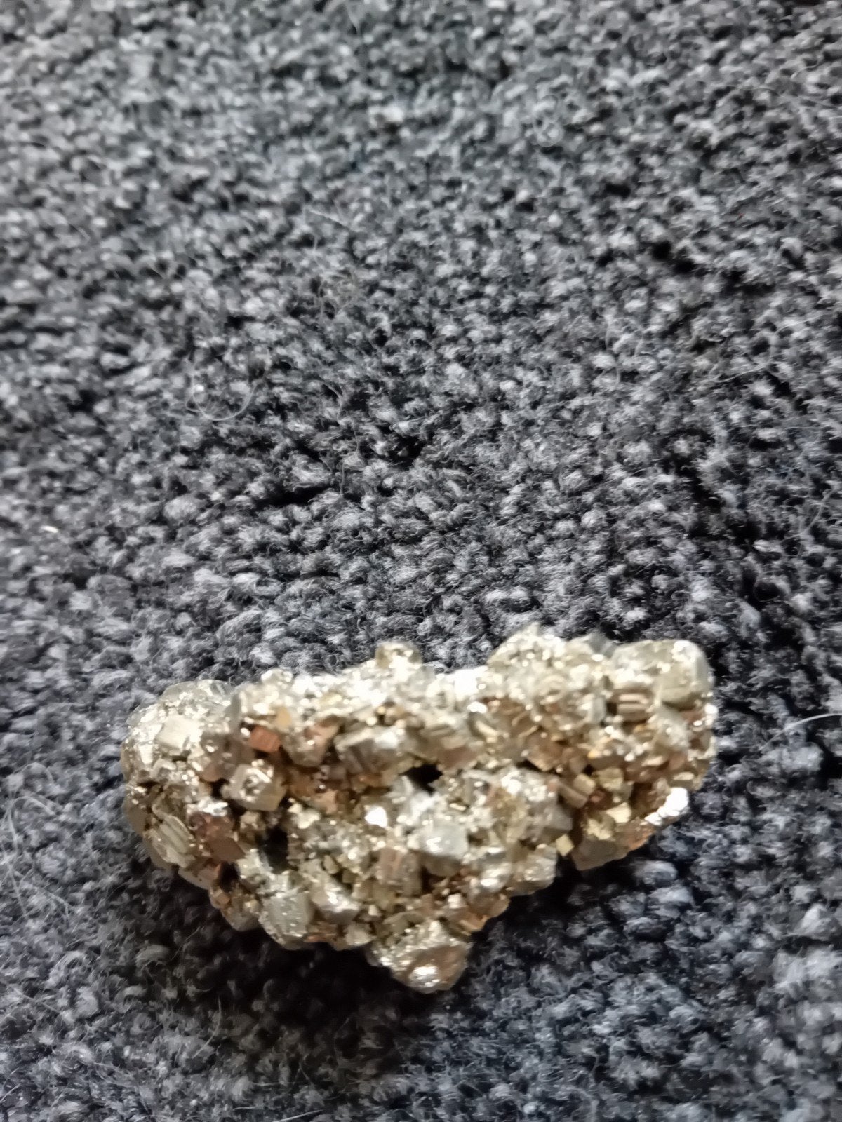 Prachtig Pyriet Mineraal - Glinsterende IJzerkristallen, Ophalen of Verzenden